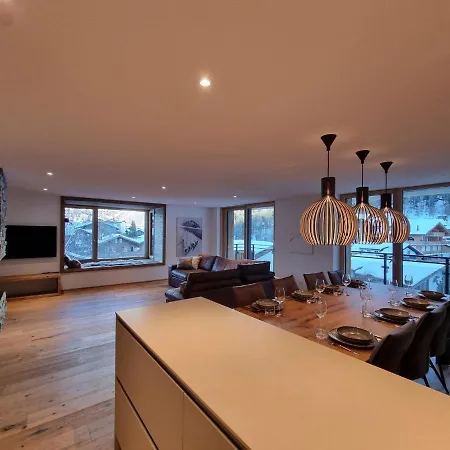 Riverside 27 *